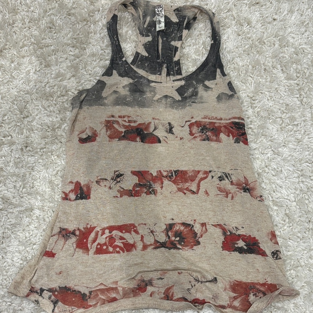 Bella D. Tan, Blur & Red Floral Flag Tank Top